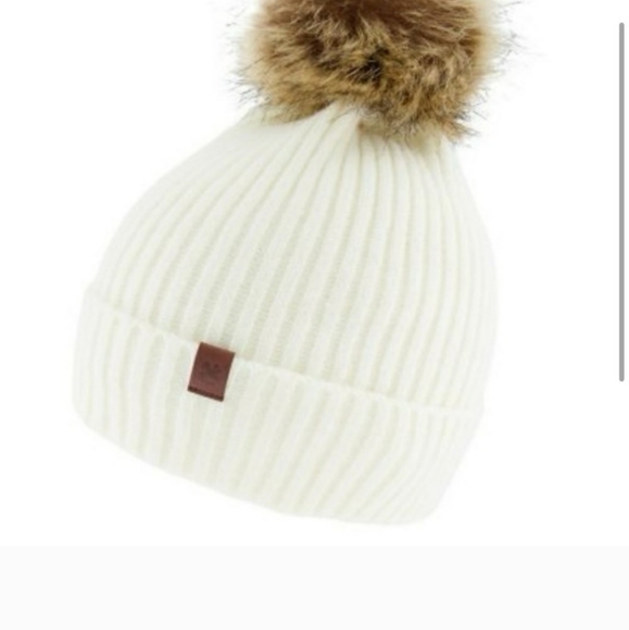 Lucky Brand Scarf and Beanie Gift Set - Picture 4 of 7